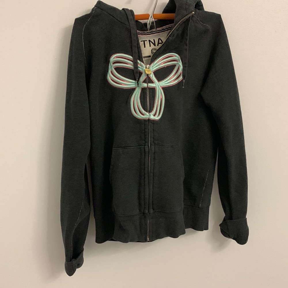 TNA Sweater - Picture 1 of 4